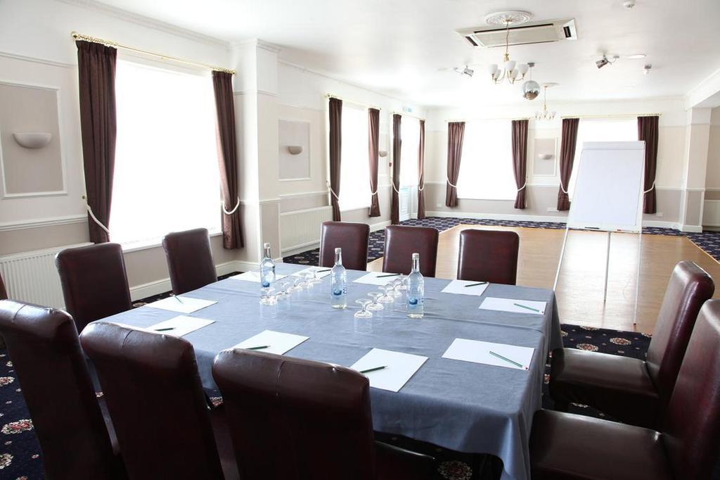 Cliff Head Hotel Carlyon Bay Esterno foto