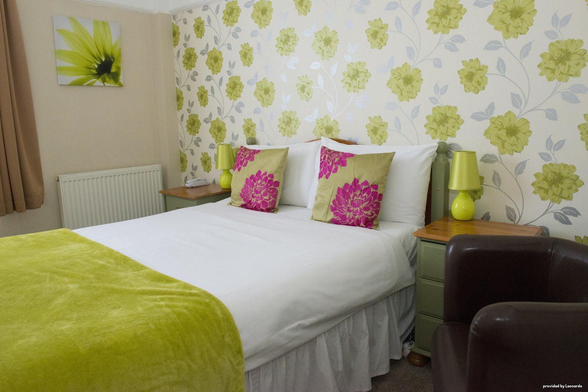 Cliff Head Hotel Carlyon Bay Esterno foto