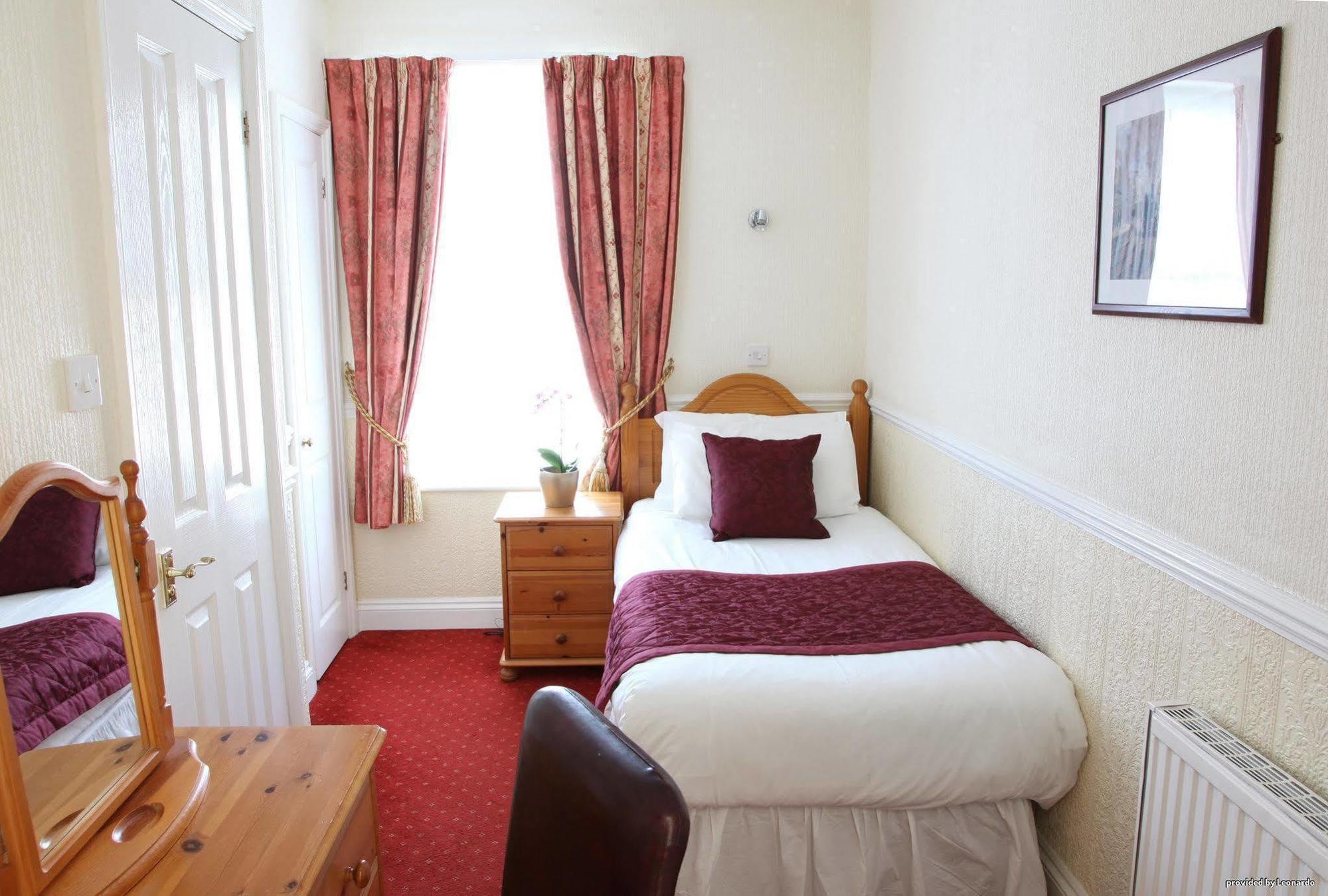 Cliff Head Hotel Carlyon Bay Camera foto